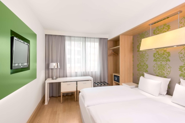 Hotel NH Berlin Potsdamer Platz